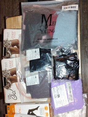 10-item pack of hosiery and panties